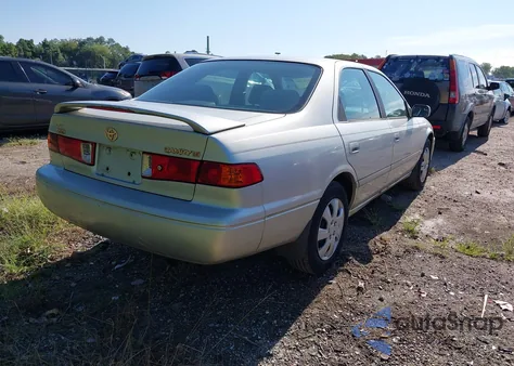 2000 Toyota Camry Ce/Le/Xle из США, поврежденный, VIN 4T1BG22K5YU632071